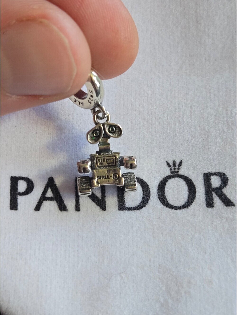 Pandora Charm disney walle angle charm